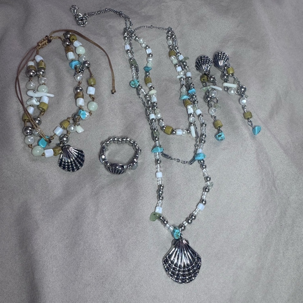 Silver and Turquoise Shell Jewelry Set